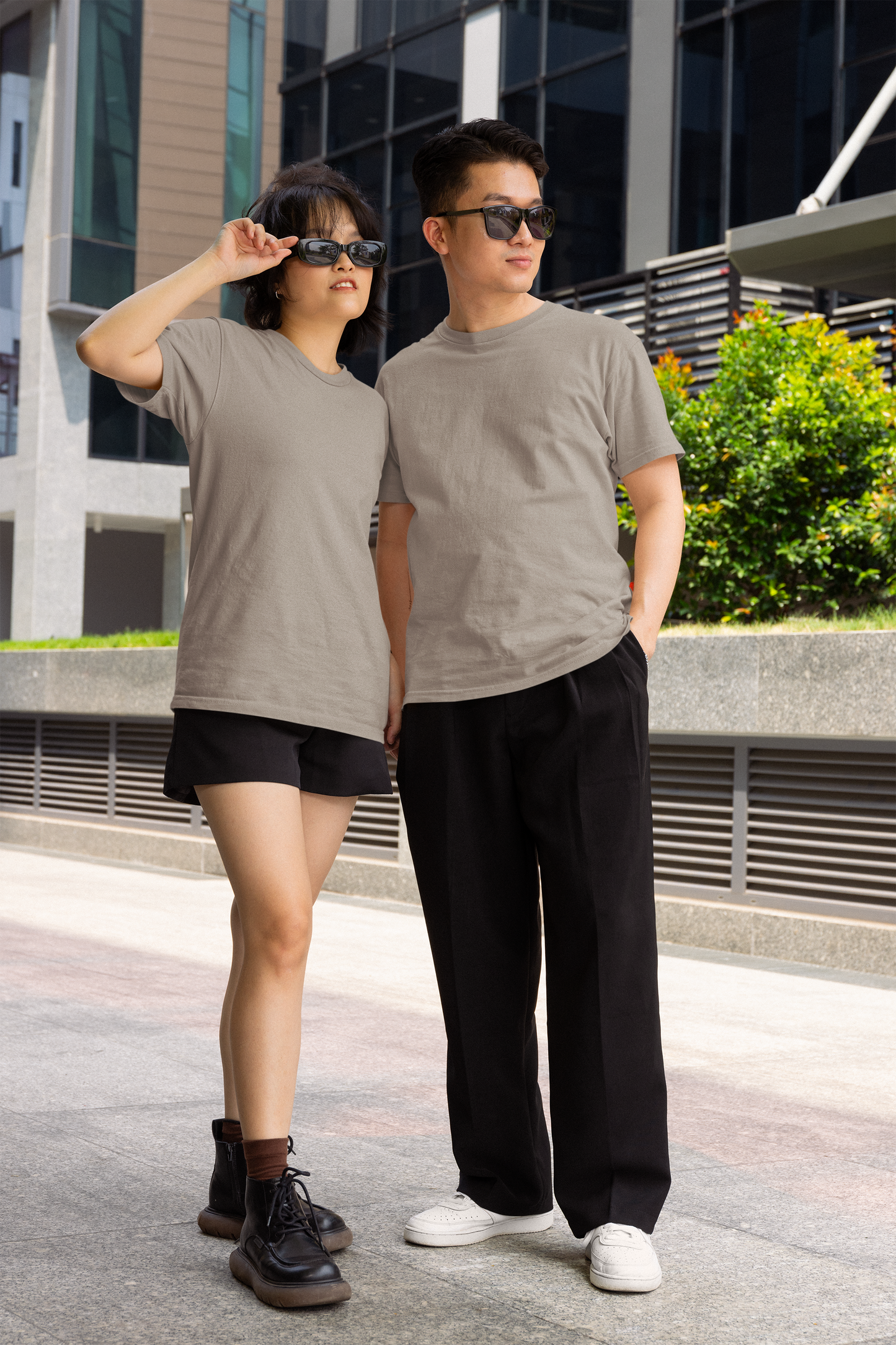Trape Premium 240 GSM Unisex Round Neck