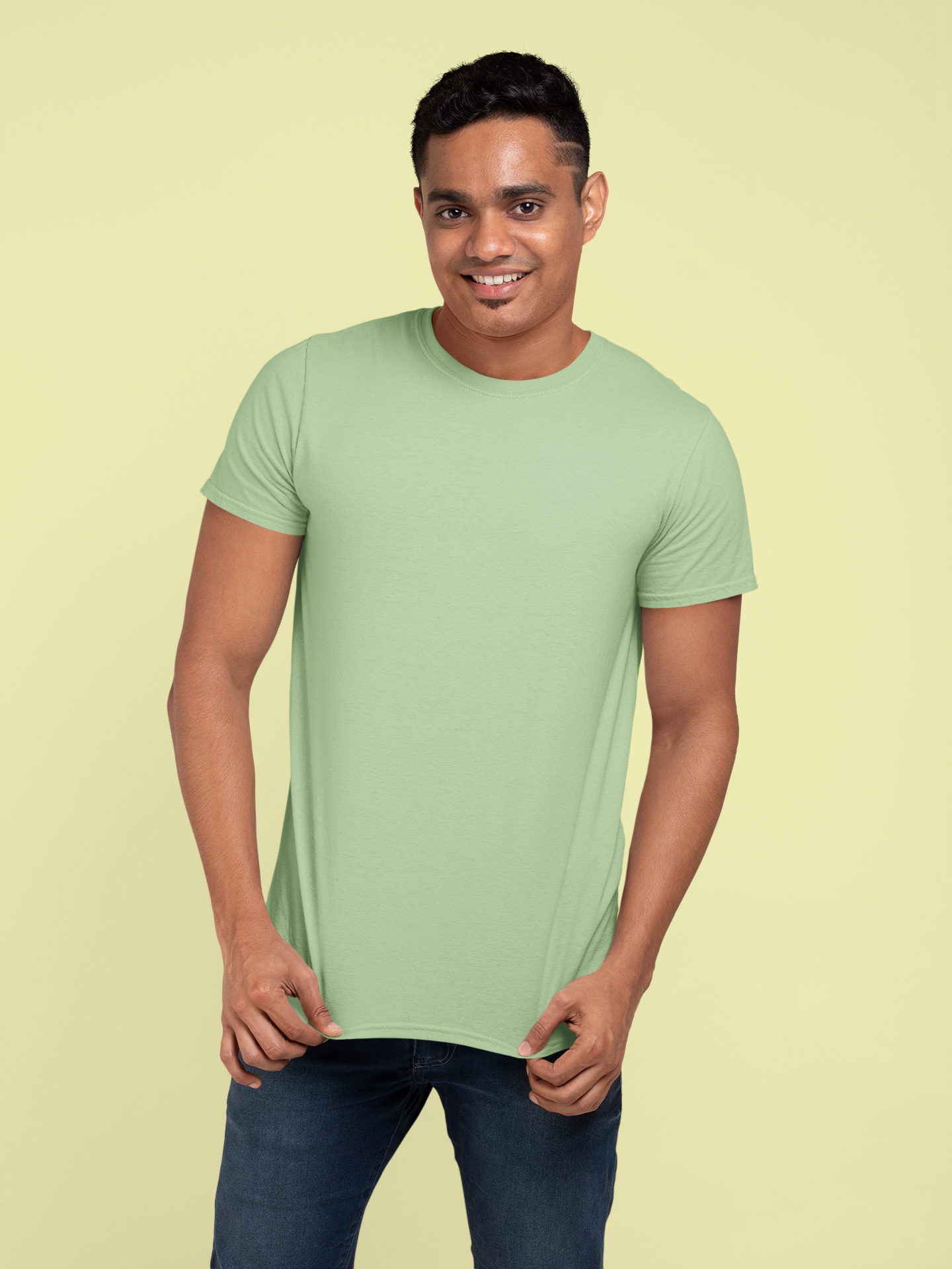 Kiwi Green Platinum 180 GSM Unisex Round Neck